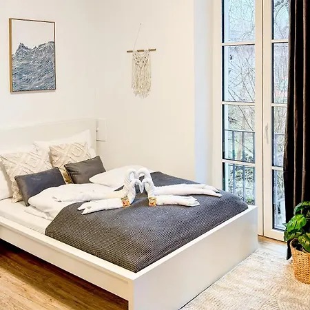 Luna - Balkon - Kueche - Self Checkin - Parkplatz Apartman Passau