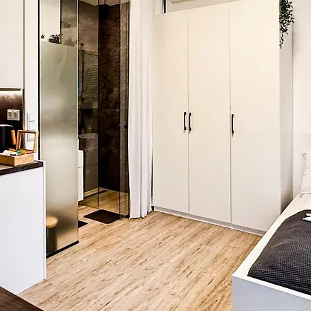 Luna - Balkon - Kueche - Self Checkin - Parkplatz Apartman *