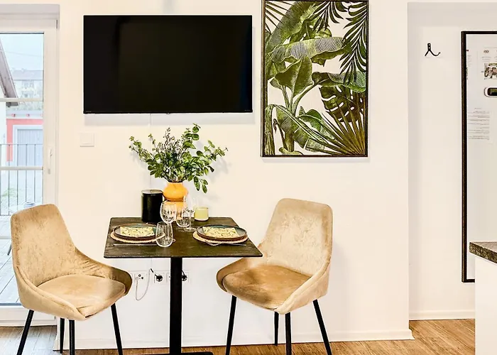 Luna - Balkon - Kueche - Self Checkin - Parkplatz Passau