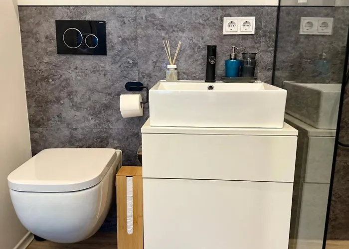 Luna - Balkon - Kueche - Self Checkin - Parkplatz Apartman